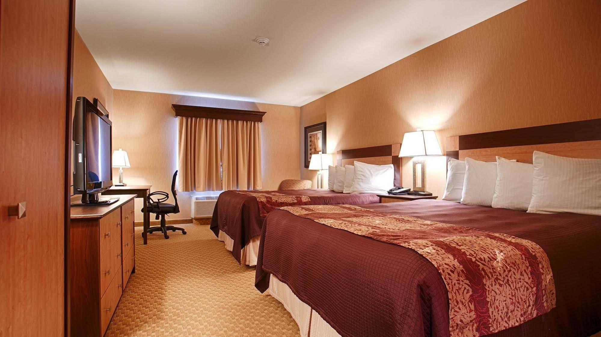 Crandon Inn & Suites Luaran gambar